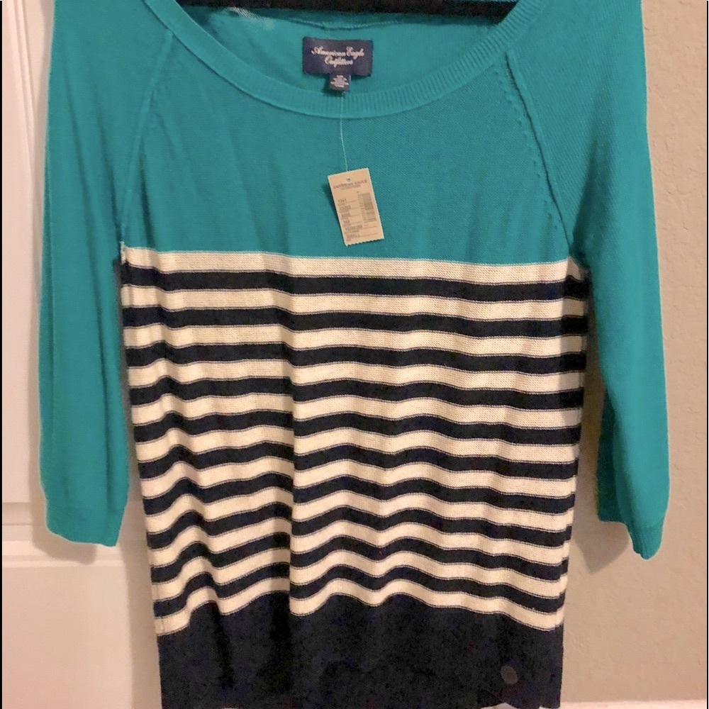 New American Eagle Sweater - Picture 2 of 7